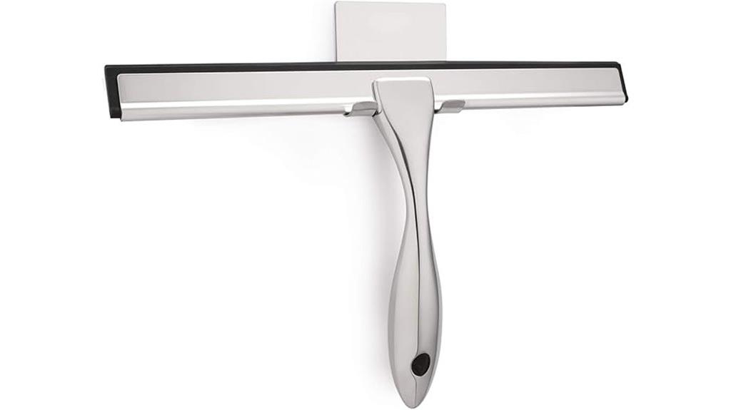 glass door cleaning tool