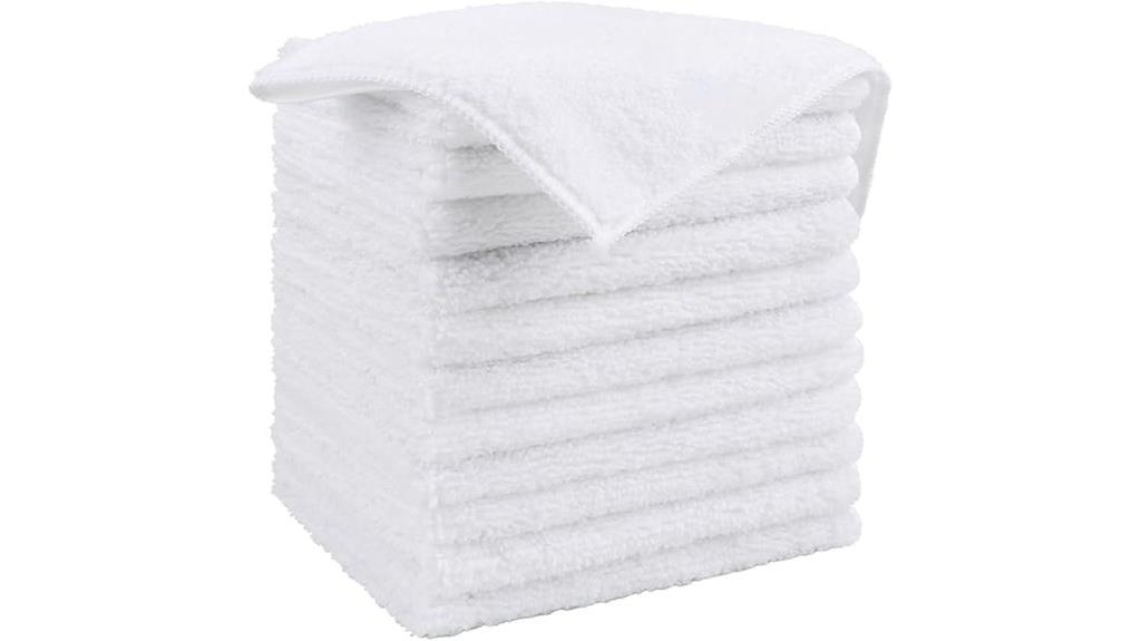 white microfiber cleaning cloths