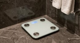monitoring weight fluctuations easily