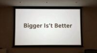 optimal projector screen size